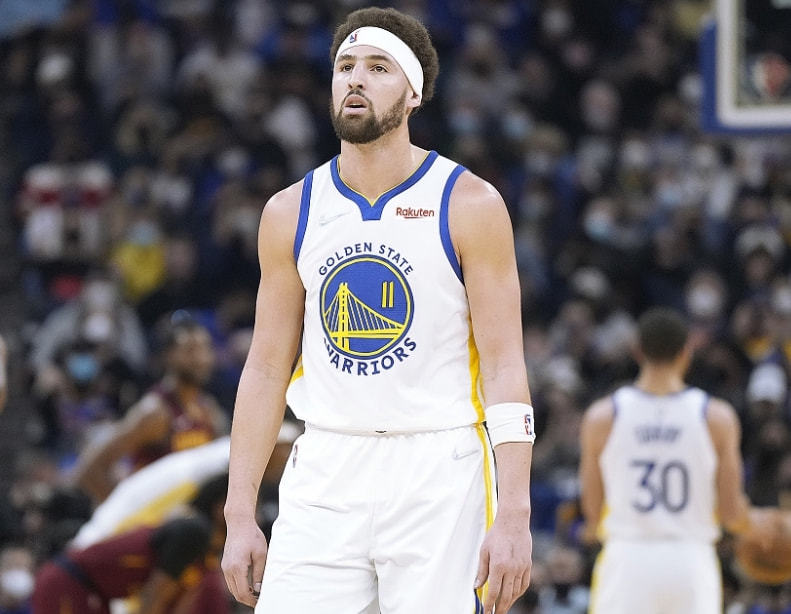 又具备向前 又具备向前