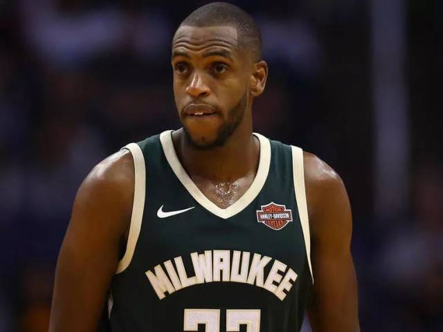 持克罗地亚 持克罗地亚